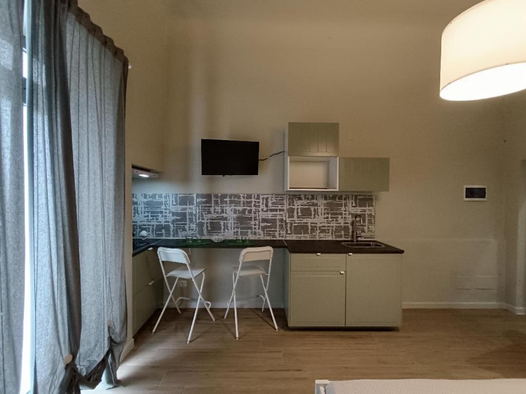 Simply House In Bari Twin Appartement Buitenkant foto