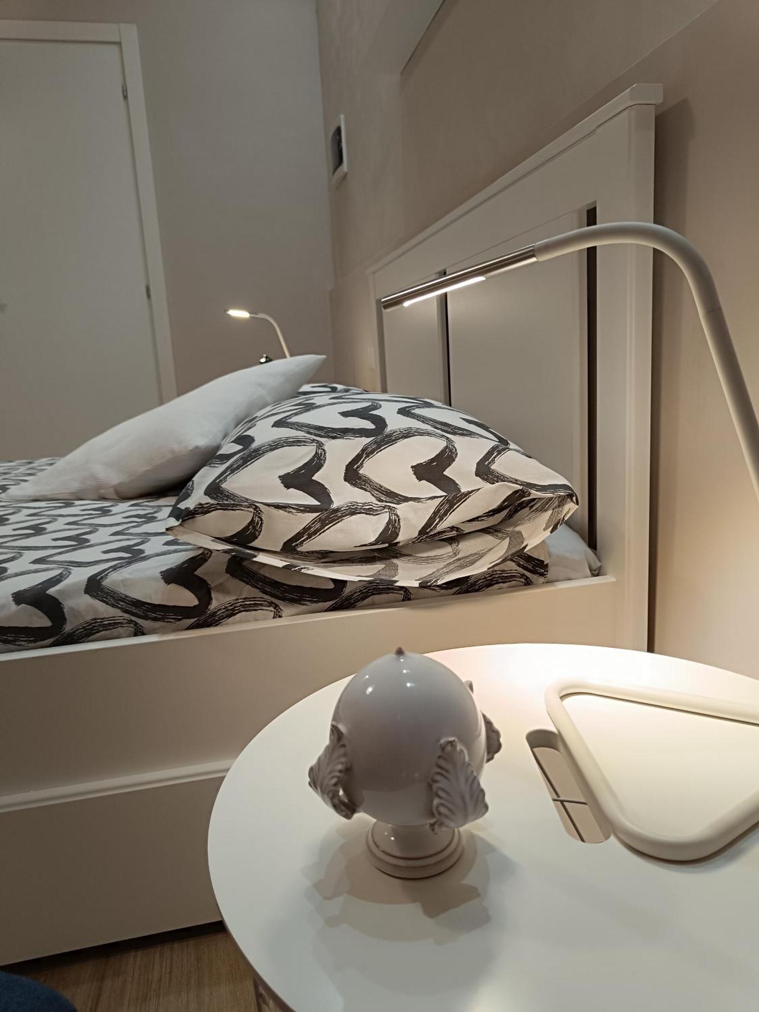 Simply House In Bari Twin Appartement Buitenkant foto
